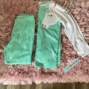 Never used mint green unicorn pajamas